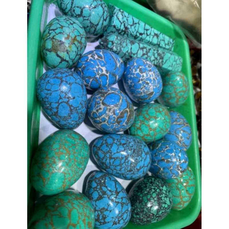 Batu pirus telur dinosaurus cingkiang unik dan langka Mineral Batu Permata Kristal Kuarsa