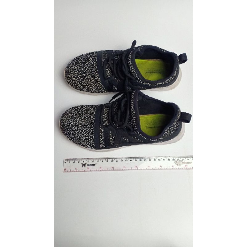 Sepatu Champion Preloved