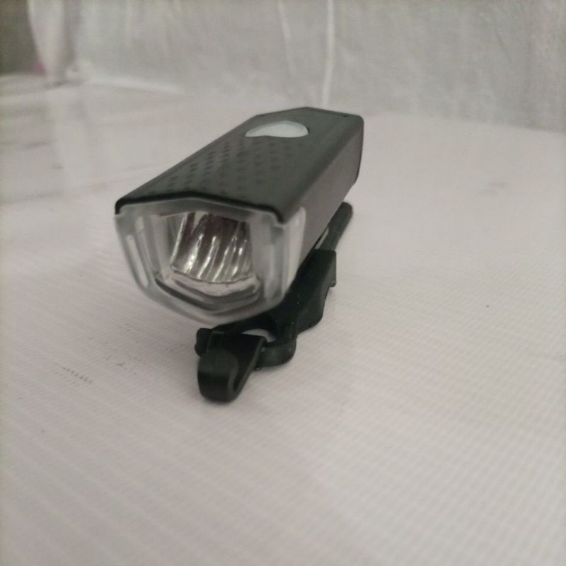 LAMPU CAS DEPAN SEPEDA / LAMPU DEPAN CHARGE SEPEDA