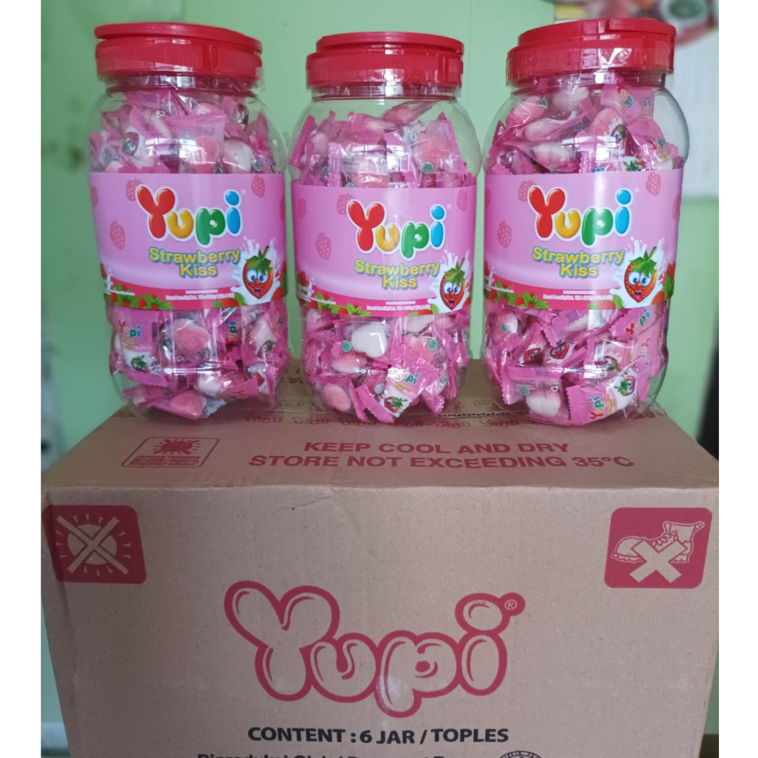 

Yupi Toples Strawberry Kiss