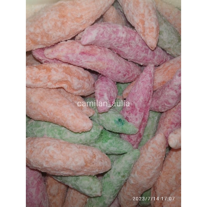 

widaran/tai kucing Rainbow (100gr)