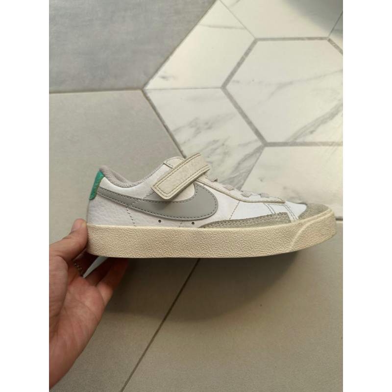 preloved sepatu nike anak original, sepatu anak merk nike, sepatu sneaker anak