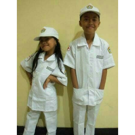 Baju perawat cilik seragam dokter anak