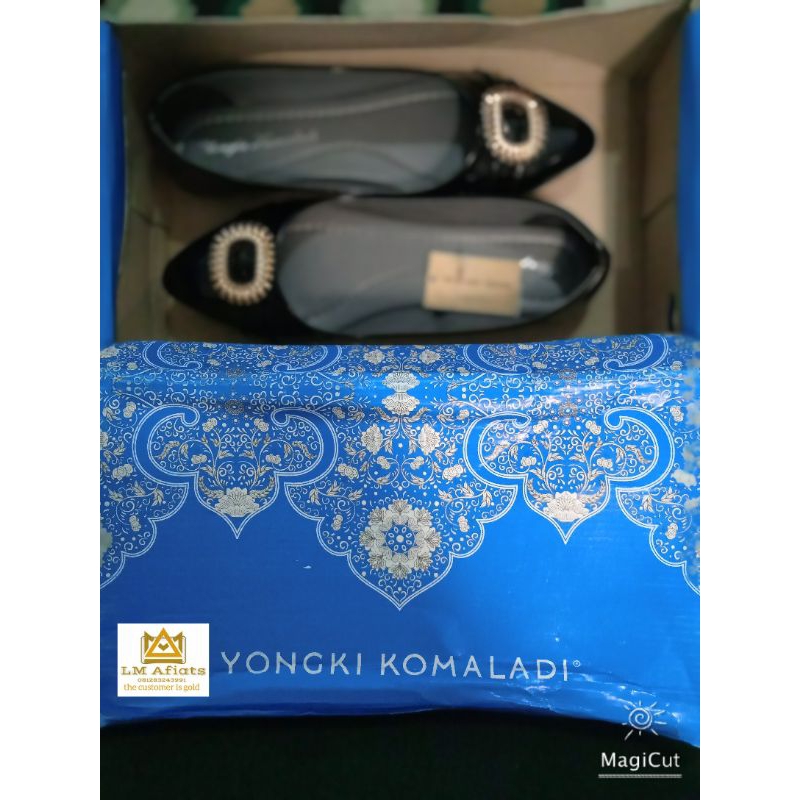 YONGKI KOMALADI FLAT SHOES WANITA UK. 38
