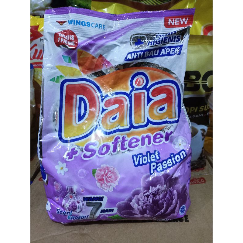 Daia Deterjen+ Softener 800g