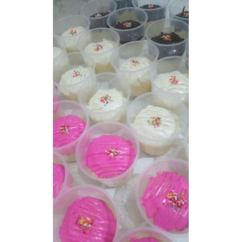 

donat kukus cup kecil