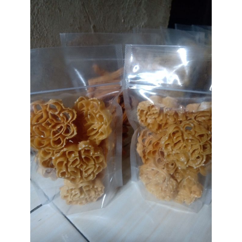 

kembang goyang wijen