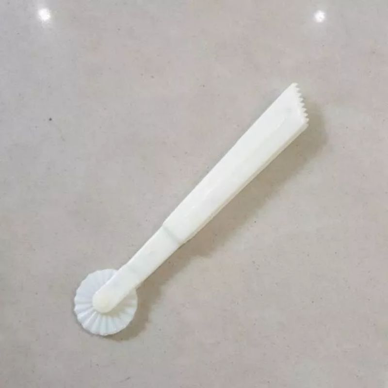 CAPITAN PENCAPIT NASTAR DAUN RODA / CETAKAN NASTAR KUE KERING