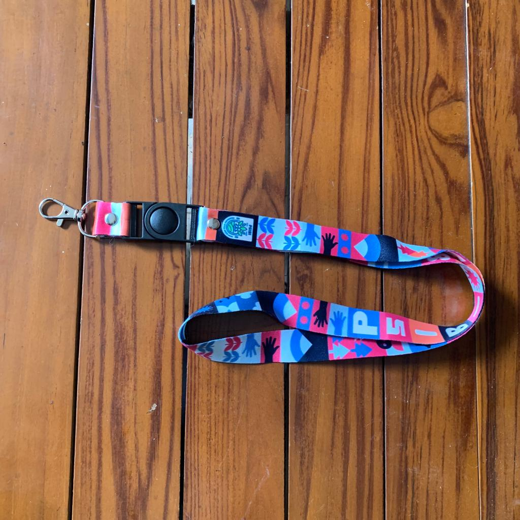 

Tali id card lanyard printing custom / sablon dengan stopper dan pengait 2,5cm Malang