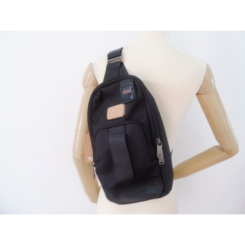 TAS PRIA FIFE SLIM SLING BAG