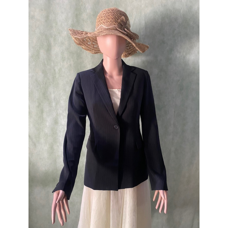 Preloved/Thrift Blazer Hitam Salur Elle Korean Style