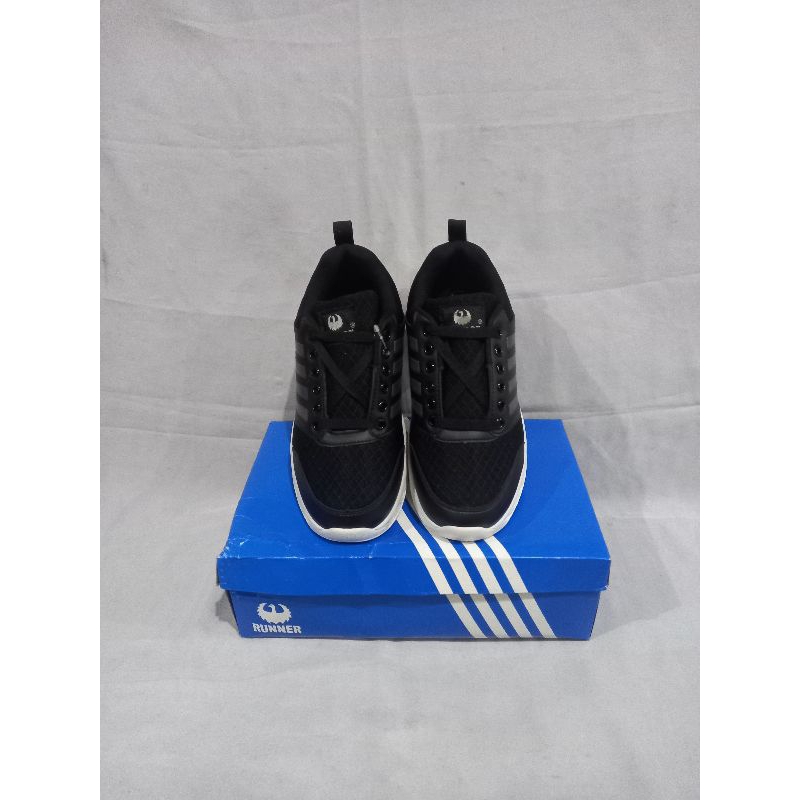 Sepatu sekolah bts RUNNER ORIGINAL NEBOLA 88 HITAM PUTIH