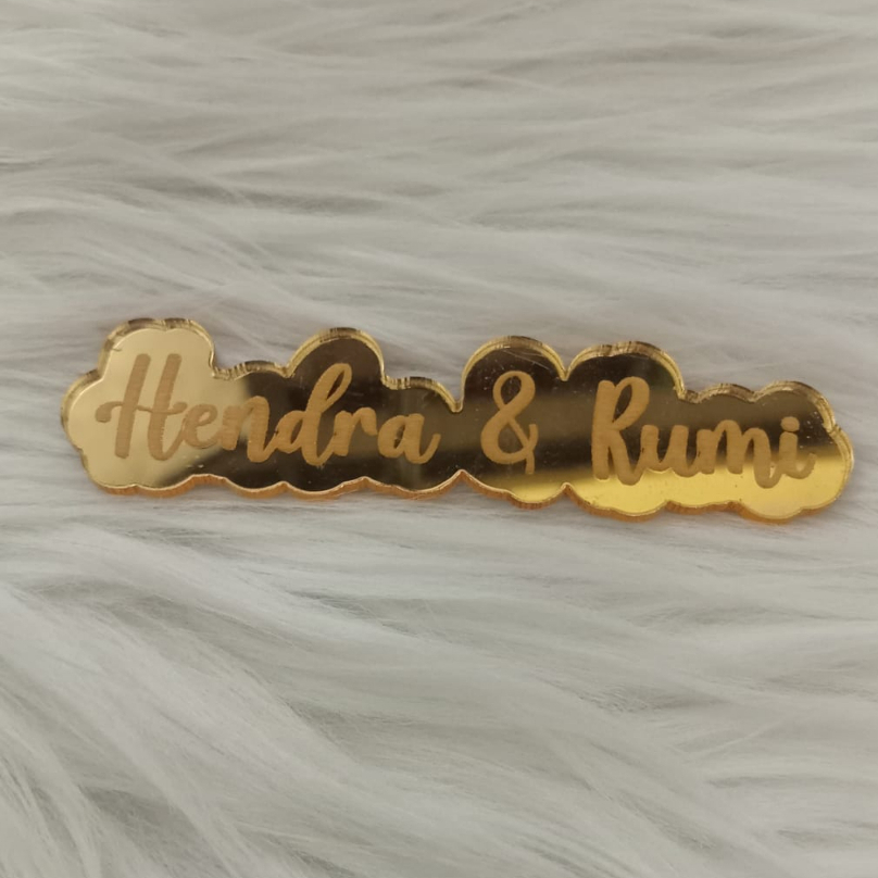 Dekorasi mahar akrilik grafir nama