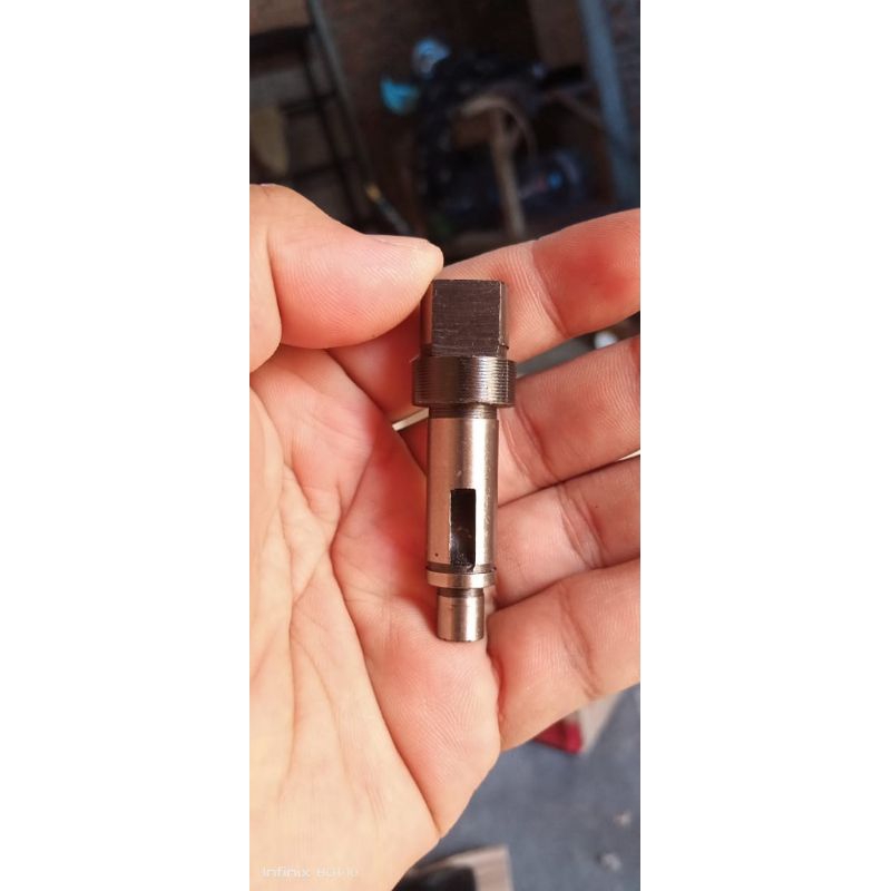 As spindle kepala mesin serkel circular saw Modern M2600 Makita 5800NB