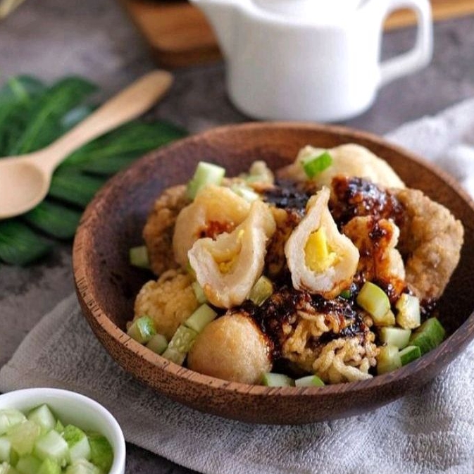 

PEMPEK IKAN CAMPUR 20PCX FREE CUKA FAKUM/FROZEN