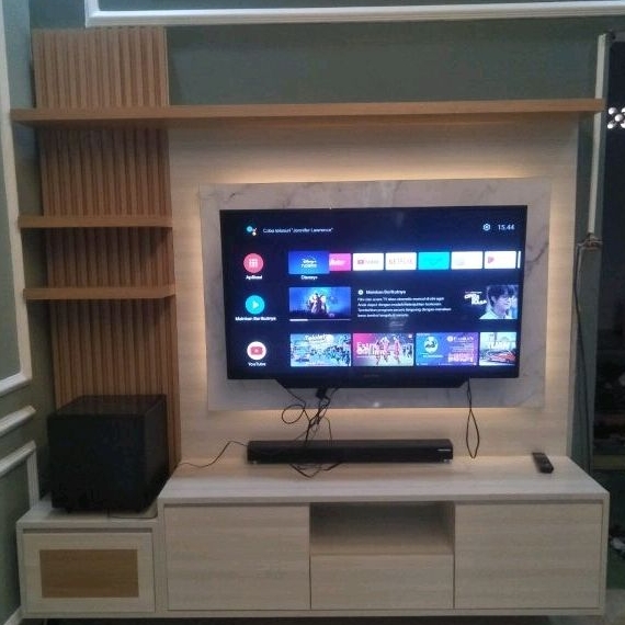 meja backdrop tv panel wpc