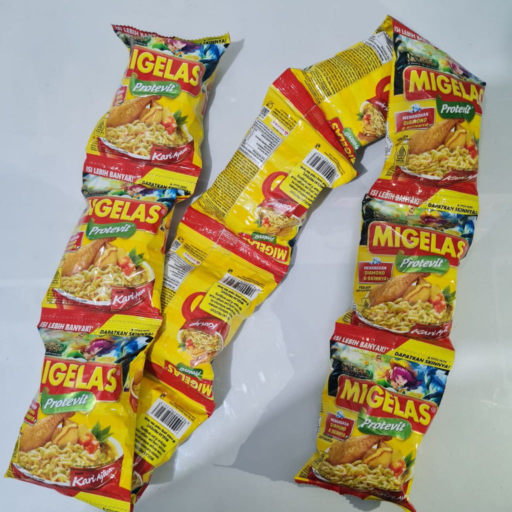 

MIGELAS KARI AYAM 1 RENCENG 10X30 GRAM / MI GELAS 1 RENCENG 10 BKS / MIE GELAS RASA KARI AYAM