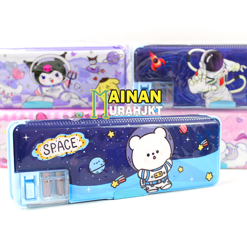

RK ATK PERLENGKAPAN SEKOLAH TEMPAT PENSIL 2 SISI ATAS BAWAH ASTRONOUT, KUROMI, SANRIO TEMPAT PENSIL