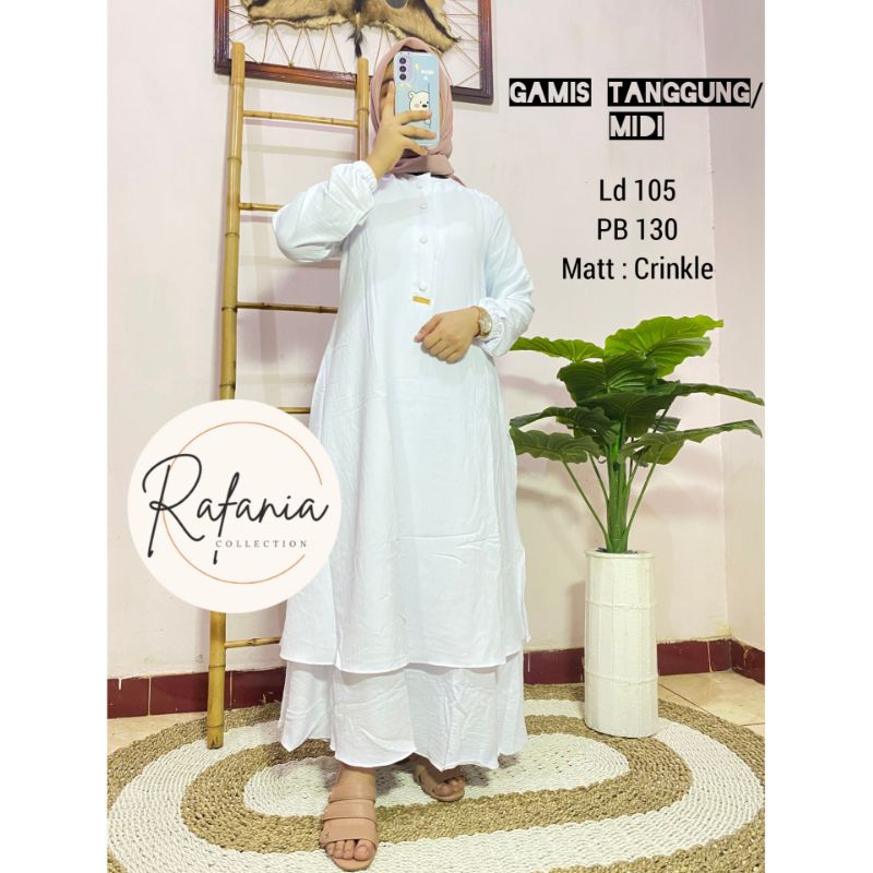 Gamis Tanggung/Midi Putih model malaysia