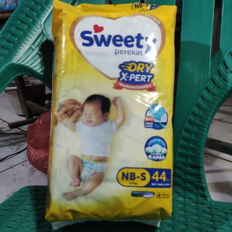 Sweety Bronze NB-S Pampers tipe perekat/popok bayi baru lahir/