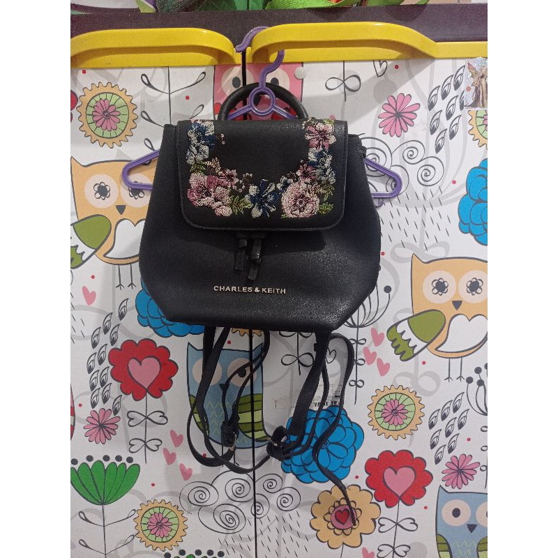 preloved bag charles and keith/bagpack/handbag/tas wanita/tas punggung wanita