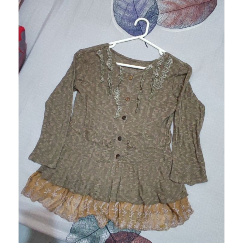 ATASAN CEWEK/ BLUS RAJUT WANITA/ BLUS RENDA/ BAJU KERJA/ BLUS CANTIK, preloved murah