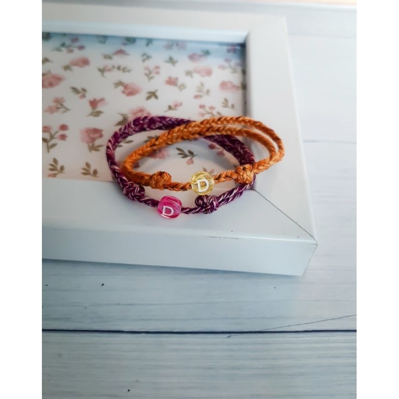 Gelang Tali Huruf Warna (gelang couple/ gelang inisial/ gelang unik