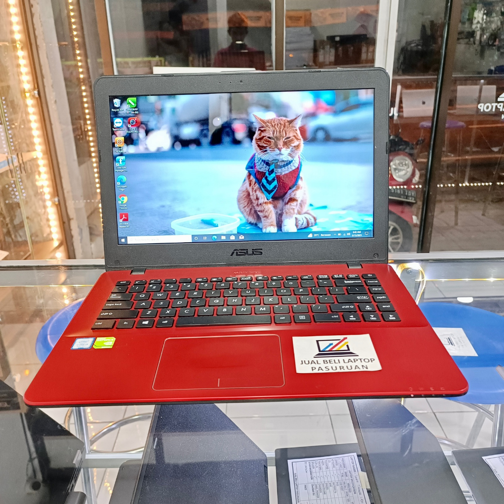 laptop ASUS Vivobook A442U (Intel Core i5 gen-8, ram 8gb, SSD 120gb, HDD 500GB, Nvidia 930MX)
