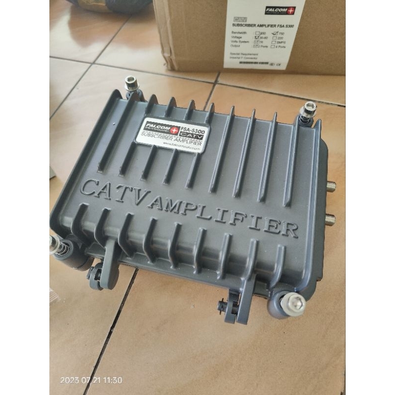 CATV booster amplifier S300 Falcom Outdoor Original