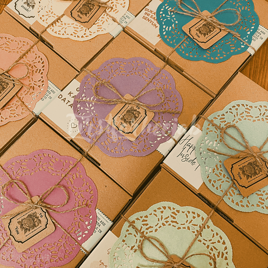 

Best Deals (Pilih Item Hampersmu Sendiri!) Hampers Aesthetic Muslim Cowok Gift Box Kado Perlengkapan