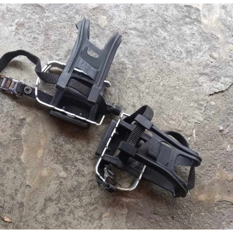 Ready stock  Pedal wellgo