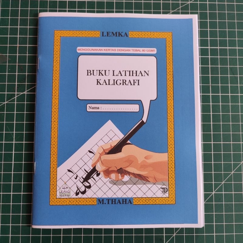 

Buku Kolom Kotak-kotak Untuk Belajar Kaligrafi