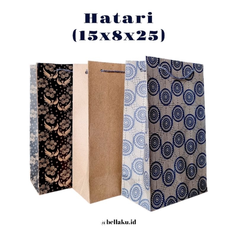 

Paperbag Ukuran Hatari [15x8x25] Cocok untuk tempat souvenir, kado, hajatan.