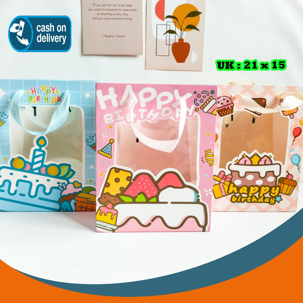 

PAPER BAG (KECIL) (14.5x10x19.5cm) MOTIF HAPPY BIRTH DAY TAS PEMBUNGKUS KADO DAN HAMPERS UNIK STATIONERY