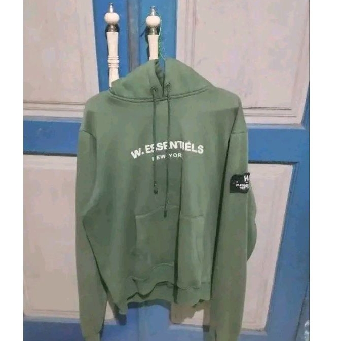 hoodie w.essentiels green second