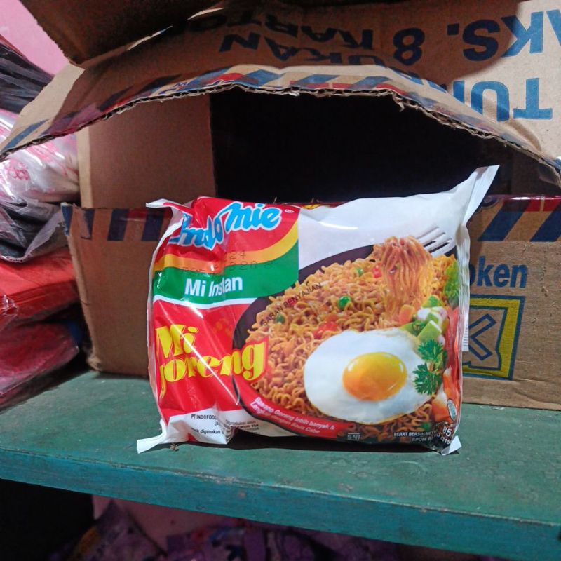 

mie instan Indomie goreng 85gr