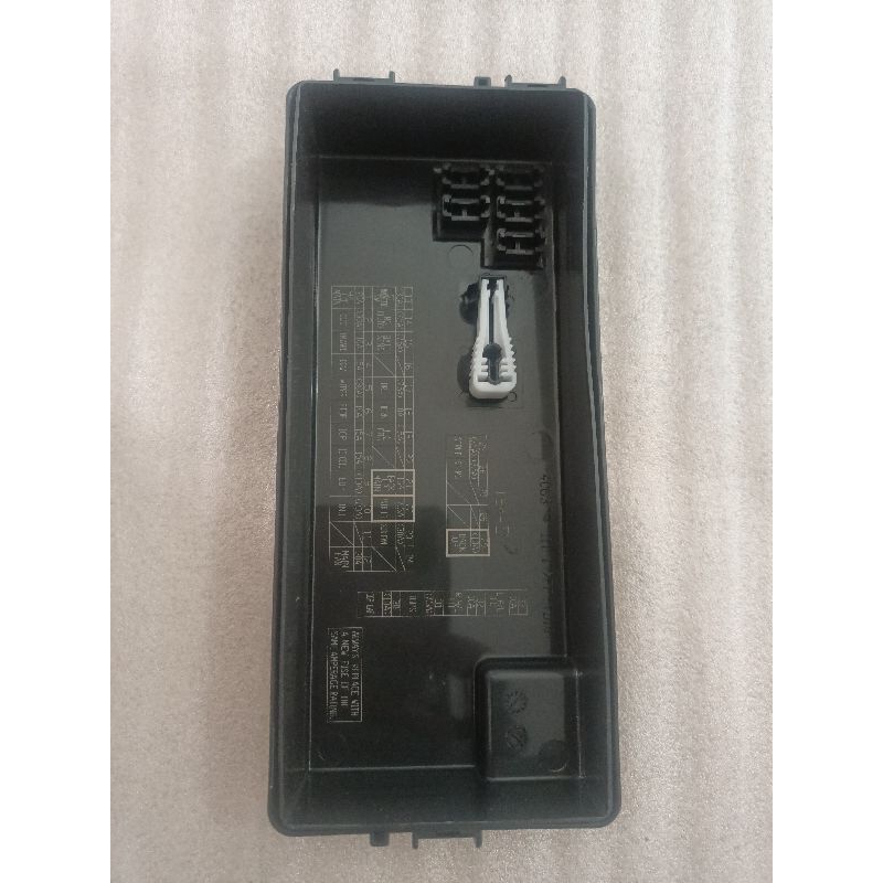 TUTUP BOX SEKRING COVER FUSE BOX MOBIL HONDA BRIO MOBILIO ORIGINAL