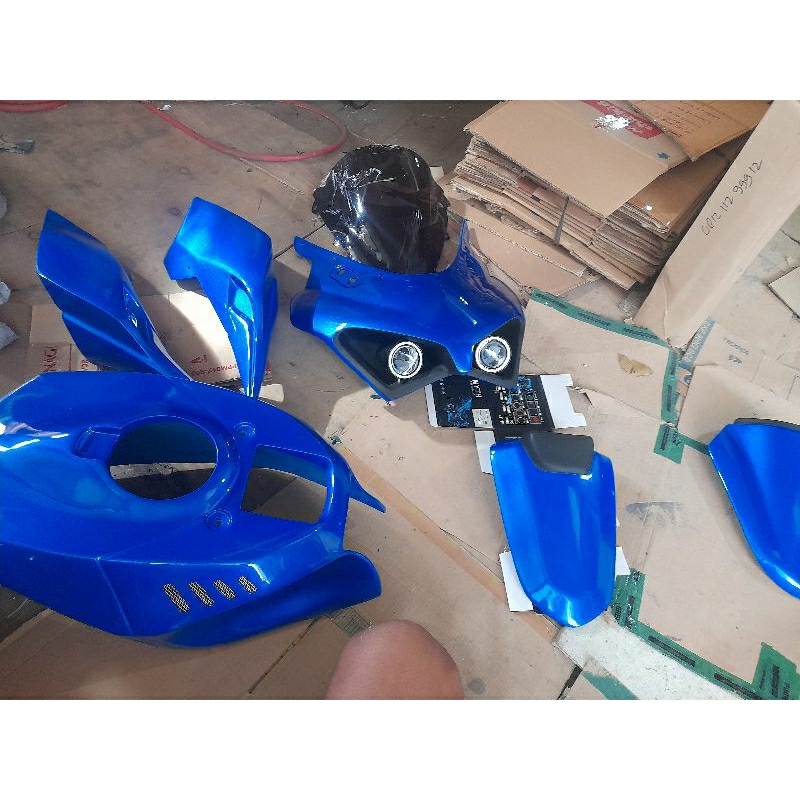 Paketan kedok gsx R150 cover tangki cover bodi single seat gsx R150