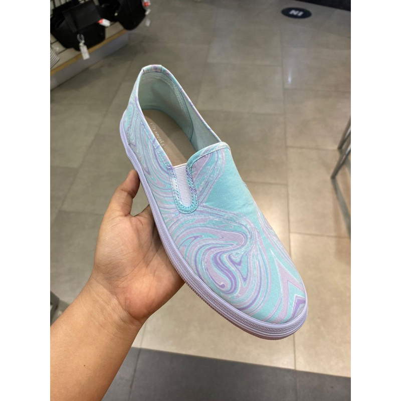 Payless by City Sneaks harga normal 389.000