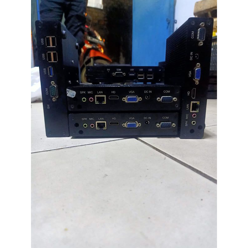 Pc mini baytrail celeron J1900 Ram4GB/ssd M2 64GB