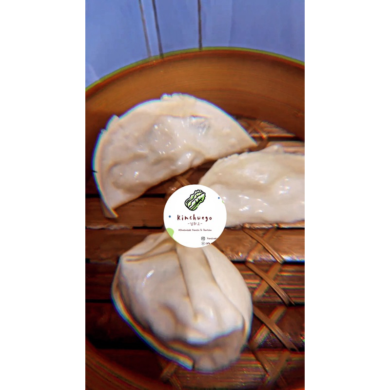 

Kimchwego Homemade Frozen Gyoza/Mandu Chicken