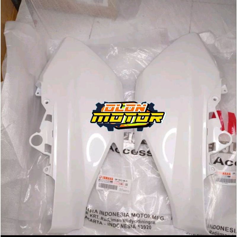 BODY COUWLING SAYAP DEPAN NMAX OLD 150 putih ORIGINAL YAMAHA