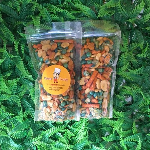 

KACANG CAMPUR ISI 100 GRAM | Banna Foody | Snack Viral