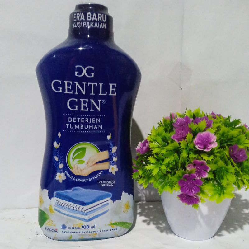 Gentle Gen cairan pencuci baju 700ml sabun cair Mundjari Grosir Cilacap Kawunganten Jateng