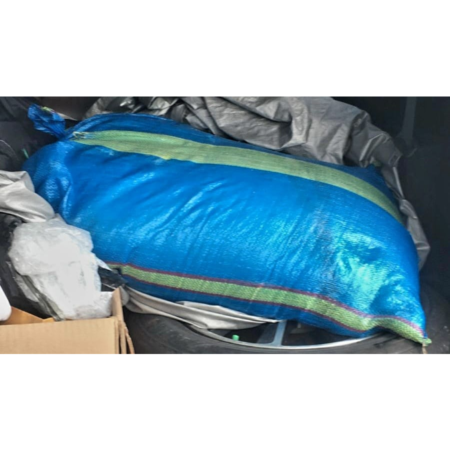 Khusus Instant +-25 Kg GARAM IKAN KROSOK 1/2 Sak +- 25 Kg MENCEGAH PENYAKIT IKAN FISH SALT NON YODIU