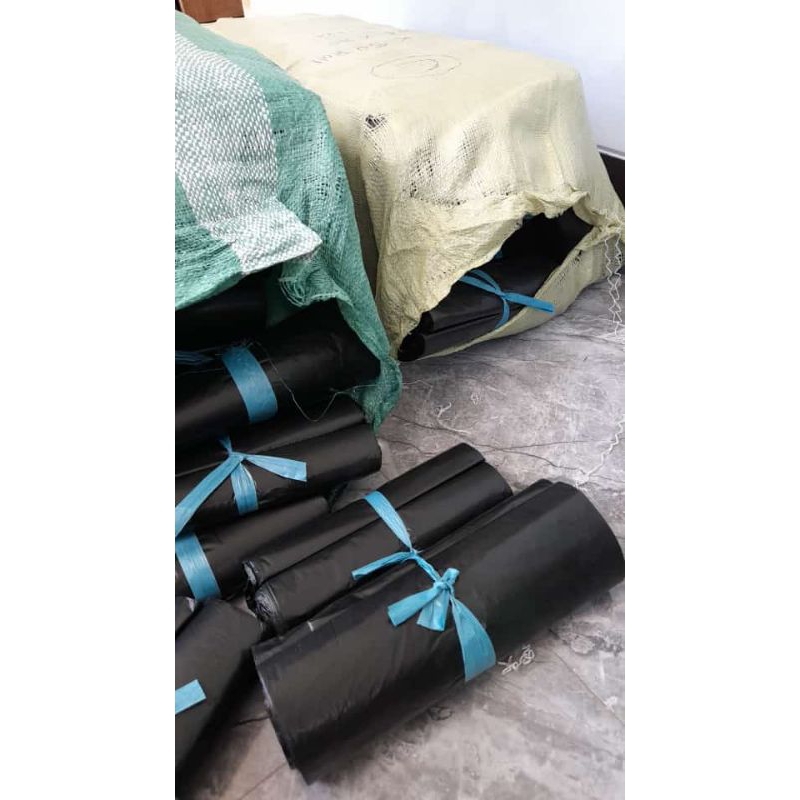 

PLASTIK POLYMAILER HITAM/PLASTIK PACKING PAKET