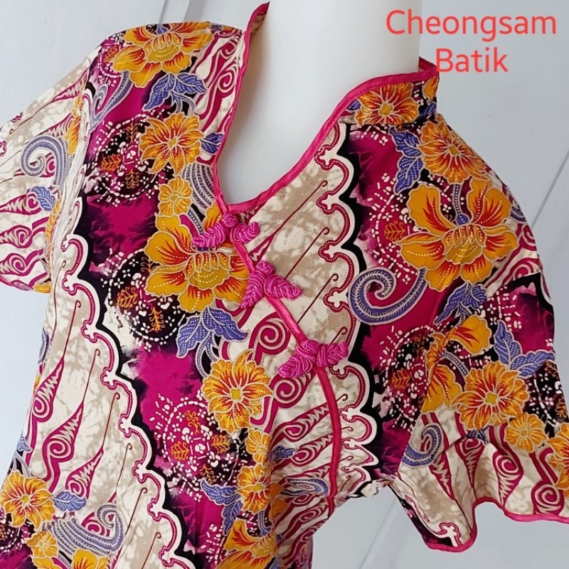 Cheongsam batik wanita