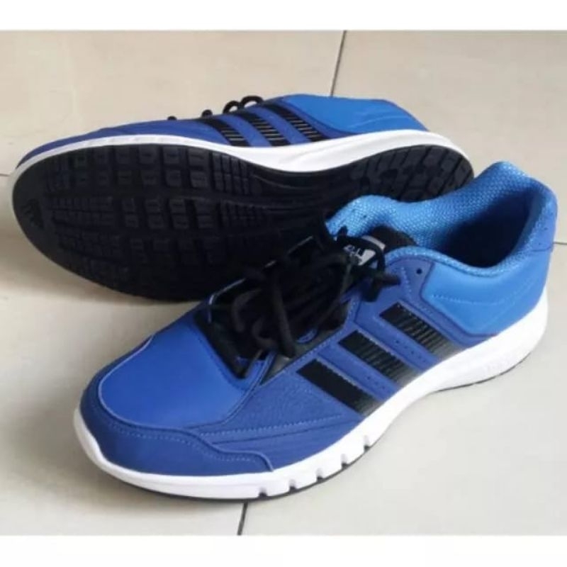 Adidas Multisport TR