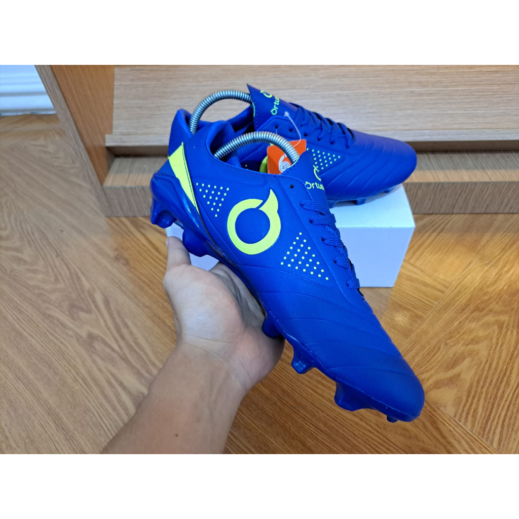 Sepatu Bola Ortuseight FG Forte SAVAGE