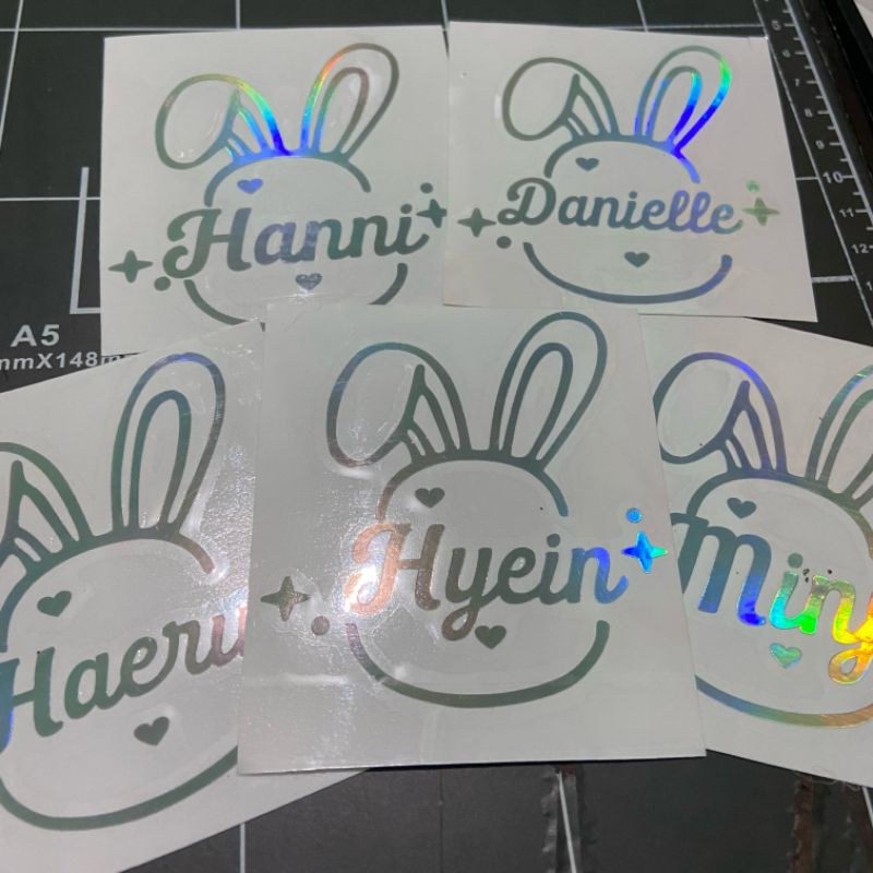 

Sticker Hologram New Jeans